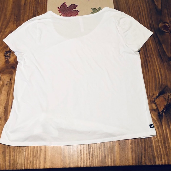 ☄️SOLD☄️Fabletics Front Knot Tie Workout Shirt - Picture 2 of 7